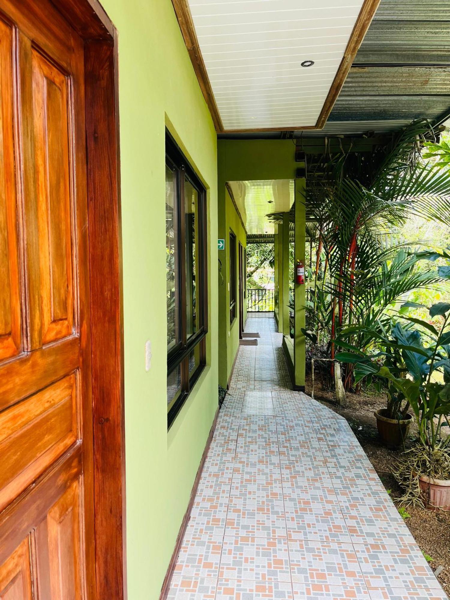 Cabinas Villa Drake Drake Bay Exterior photo